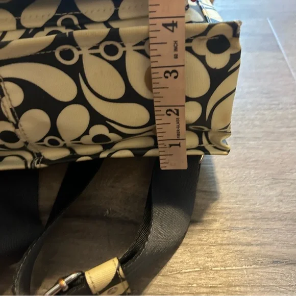 RARE! Orla Kiely Vintage Black and Cream Floral Backpack - Picture 14 of 14
